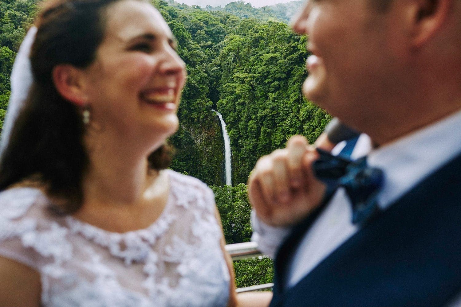 Do wedding photographers in Costa Rica also do engagement photos