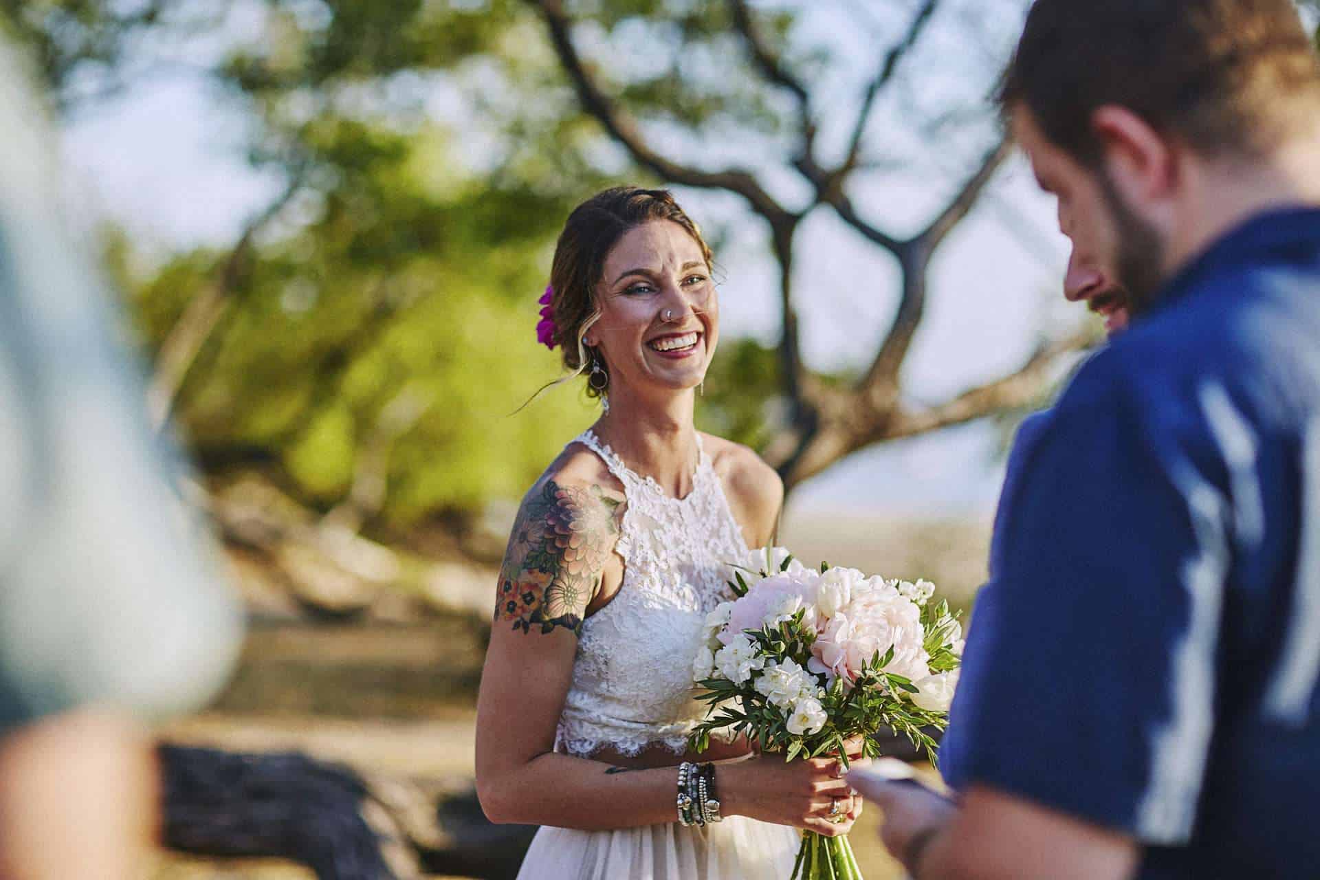 plan wedding costa rica photographer