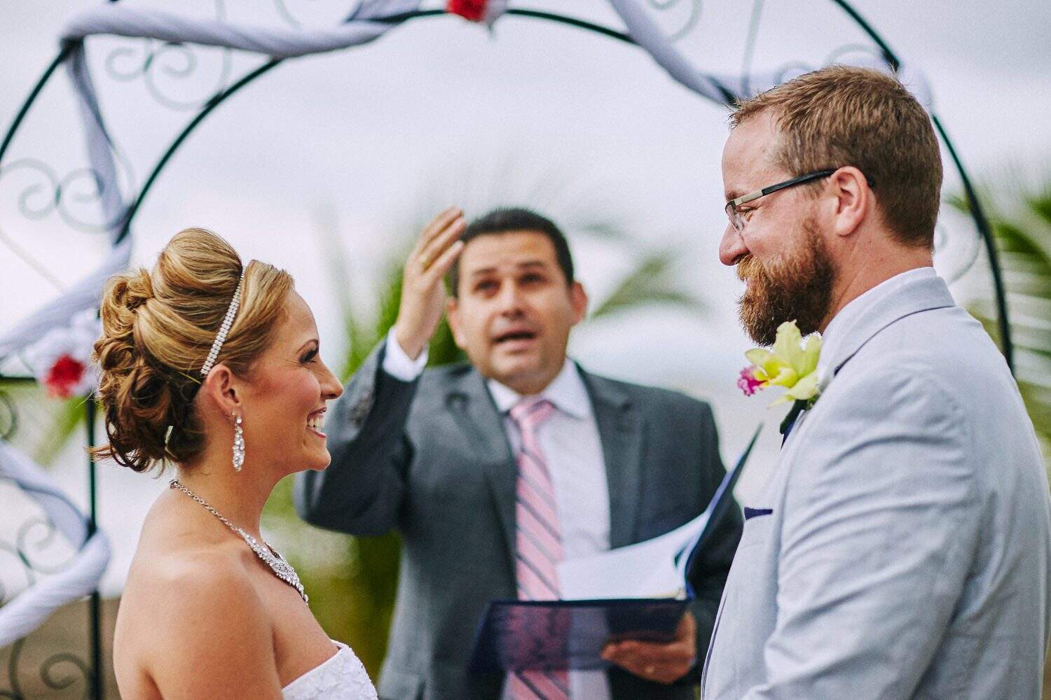 Costa rican elopement wedding with lawyer