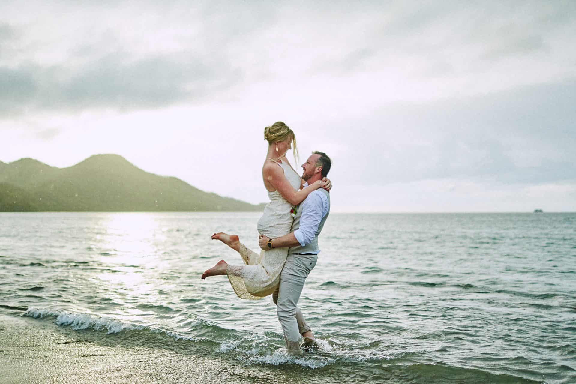 Best Guanacaste wedding venues: Matapalo Beach