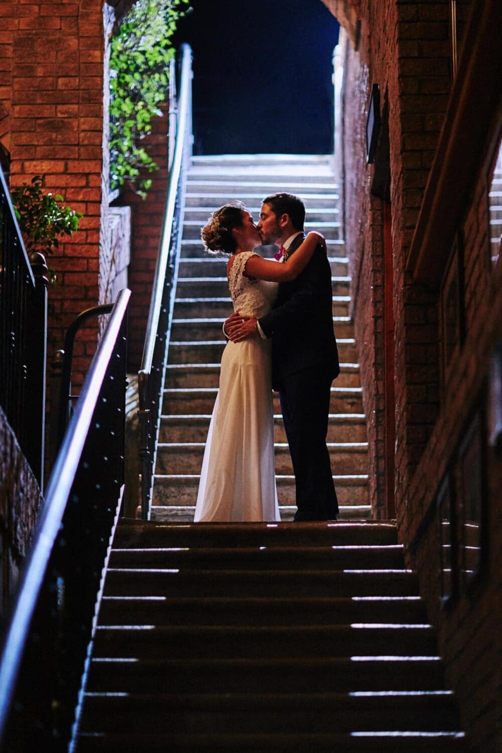 bride and groom photo session costa rica wedding