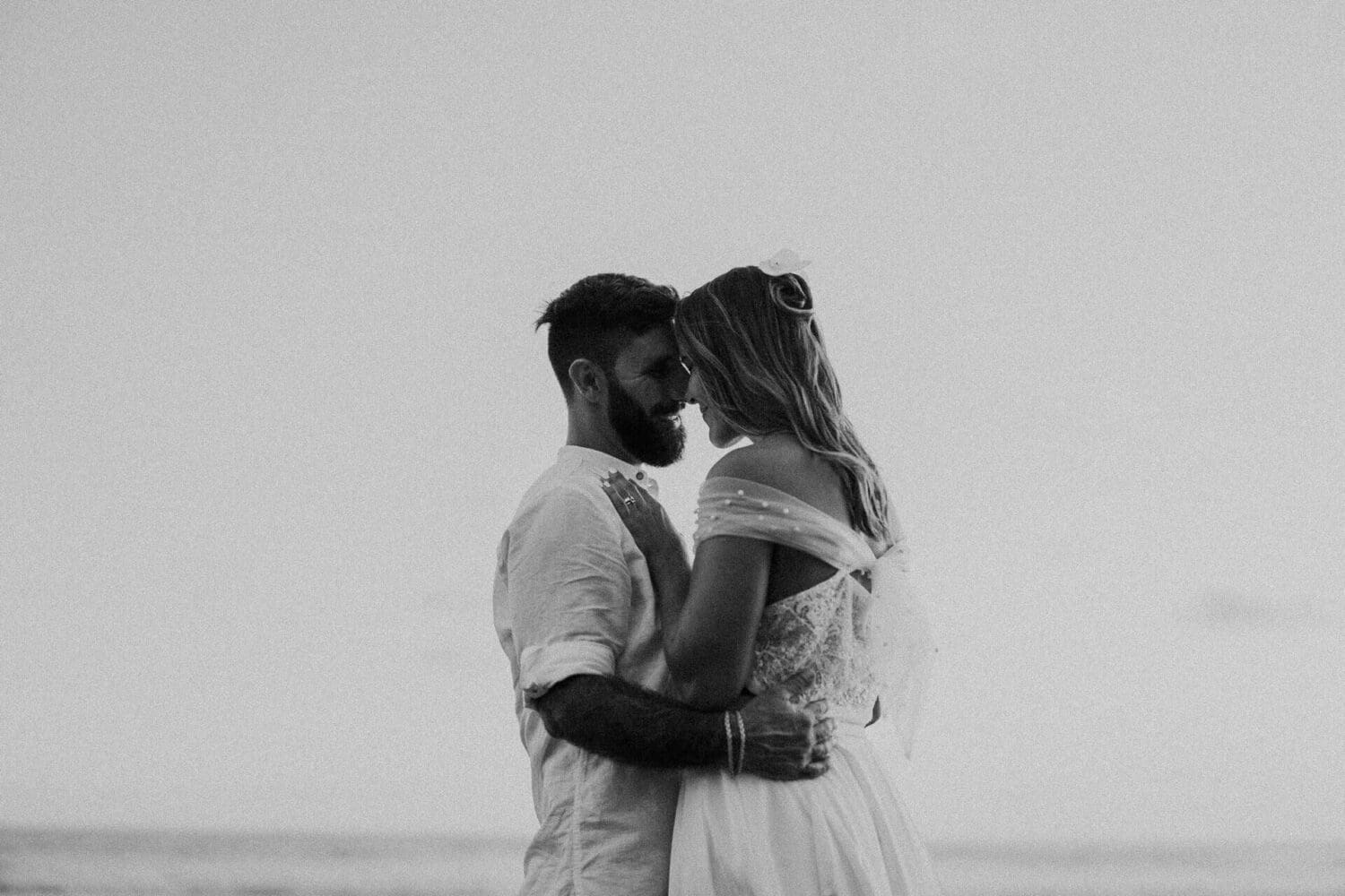 Bride and groom photo session at beach wedding in costa rica