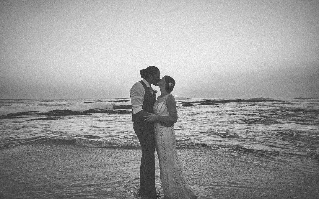 Tamarindo Elopement Photographer Sueño del Mar Vintage Beach Elopement