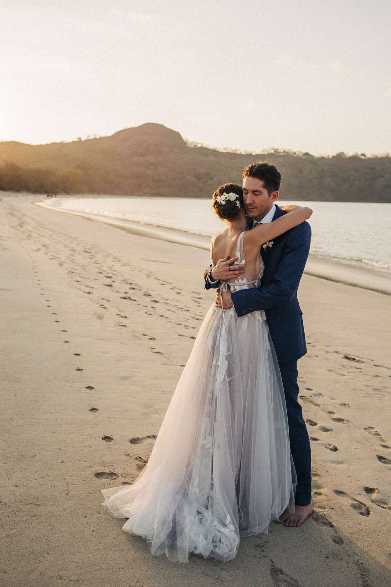 costa rica photographer Costa rica beach wedding photographer