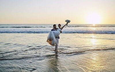 Expert Wedding Photography Lighting: The Best Time and Place in Costa Rica