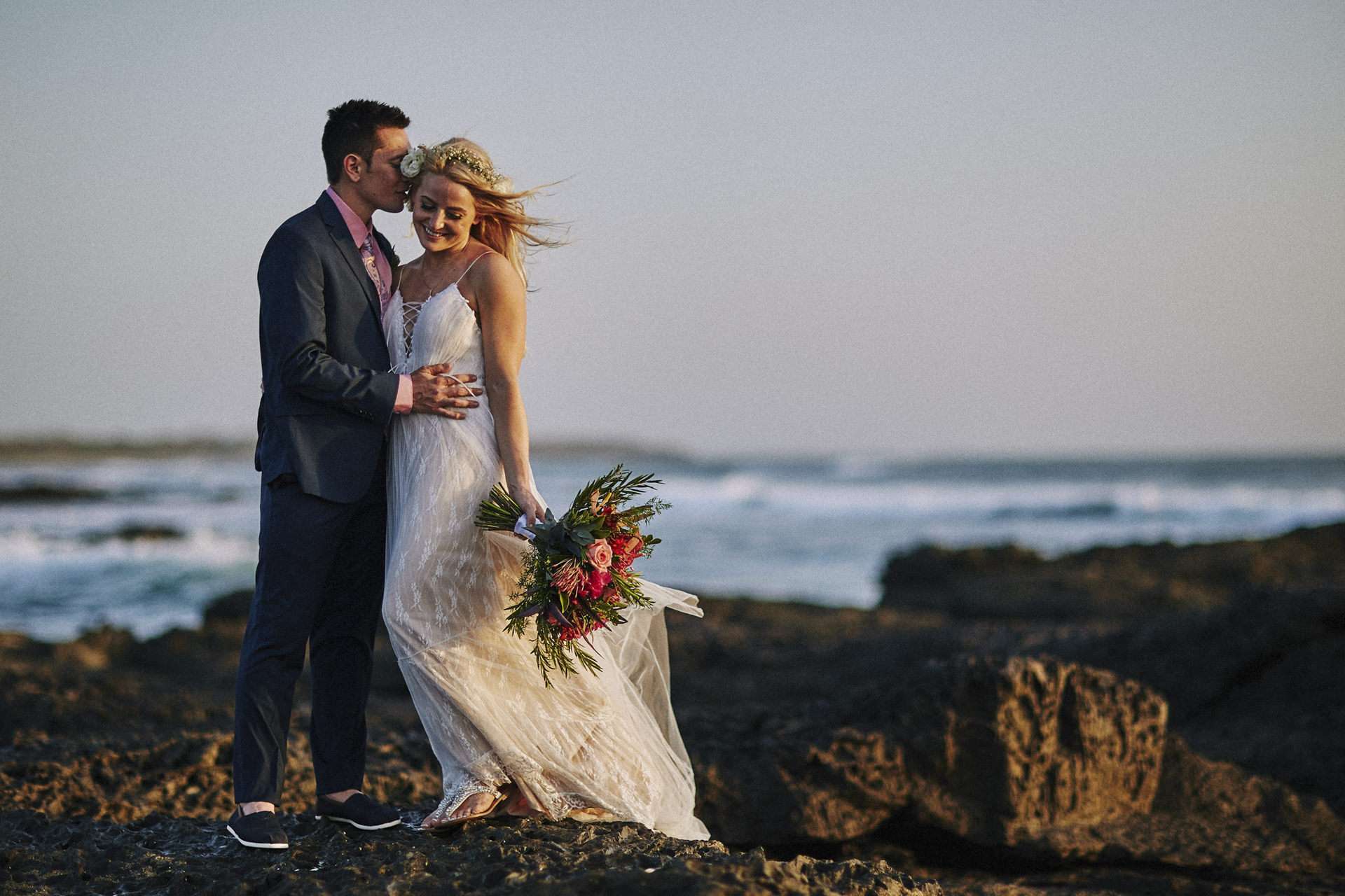 Wedding Photography golder hour Lighting