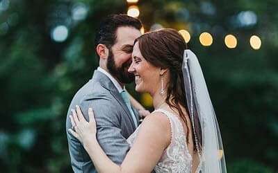 Tropical Luxury Meets Intimate Romance | El Mangroove Papagayo Wedding Photography | crissorama