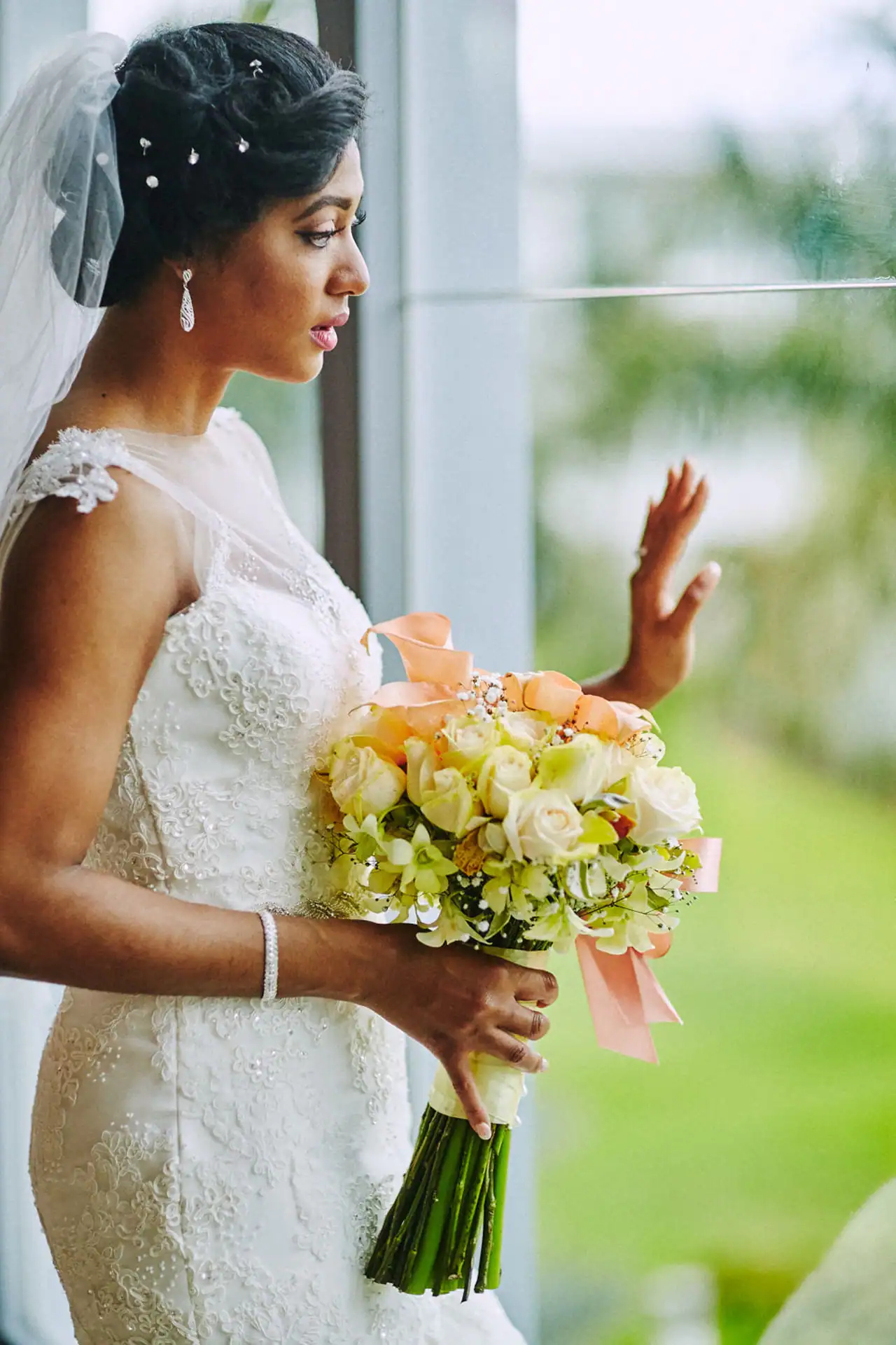 weddings costa rica bride getting ready photo shoot