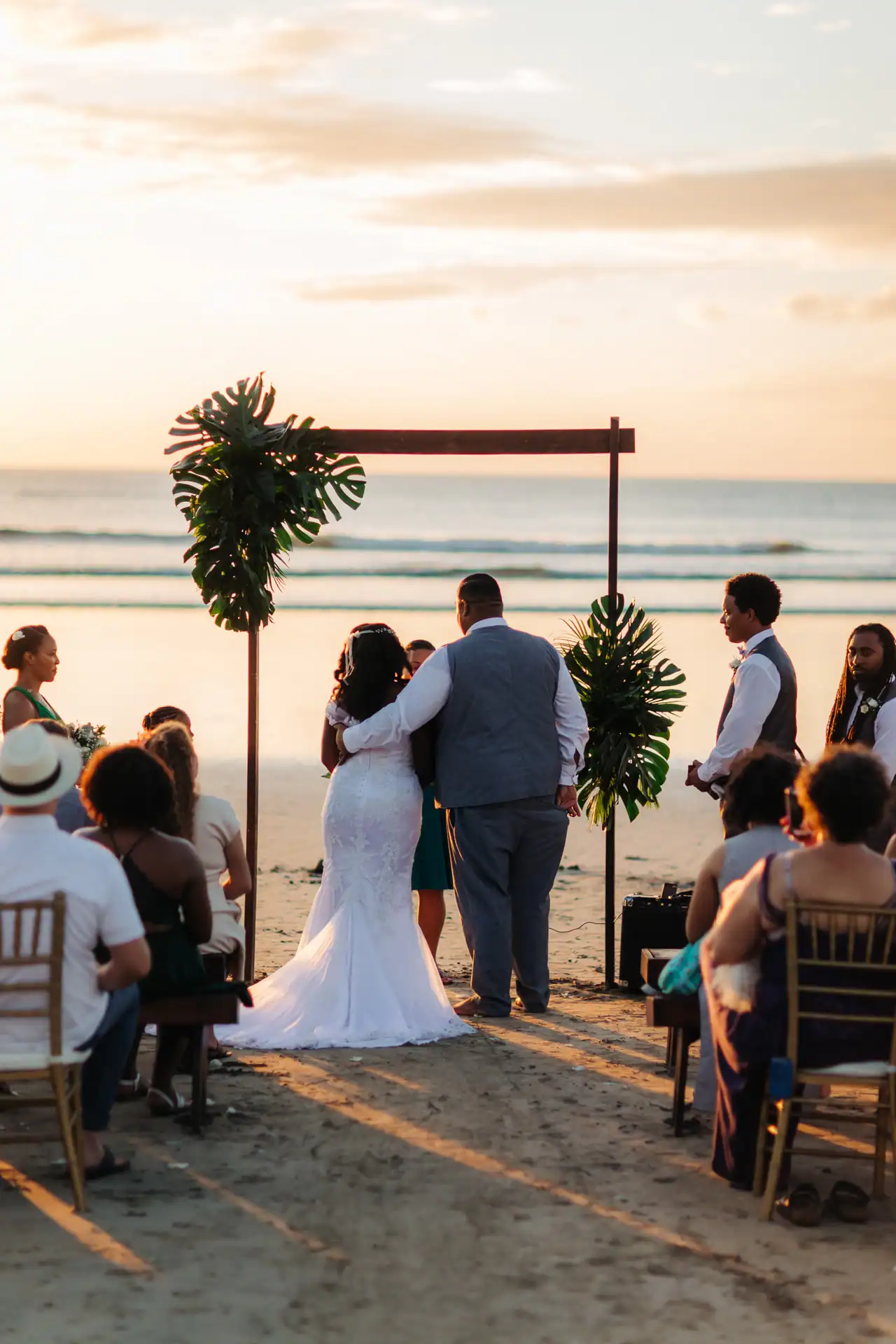 weddings costa rica golden hour