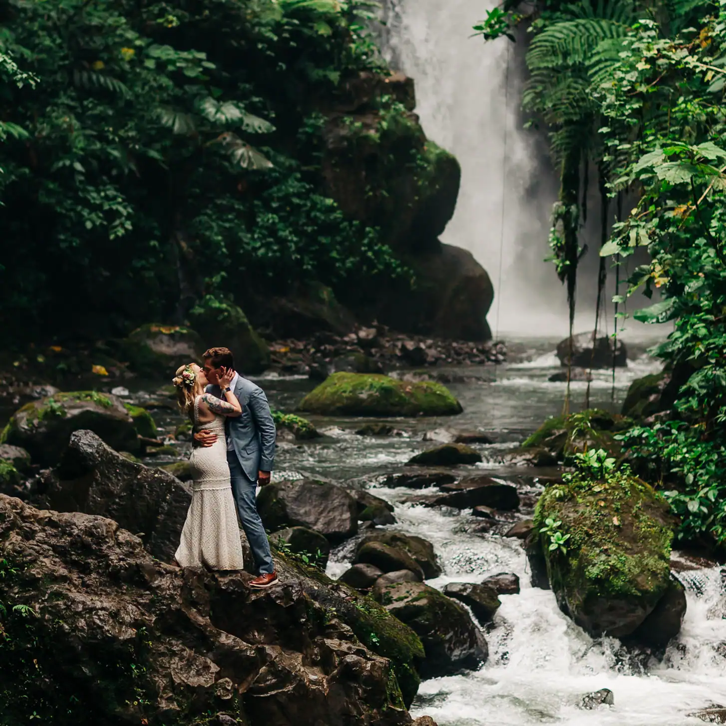 <br />
costa rica wedding venues