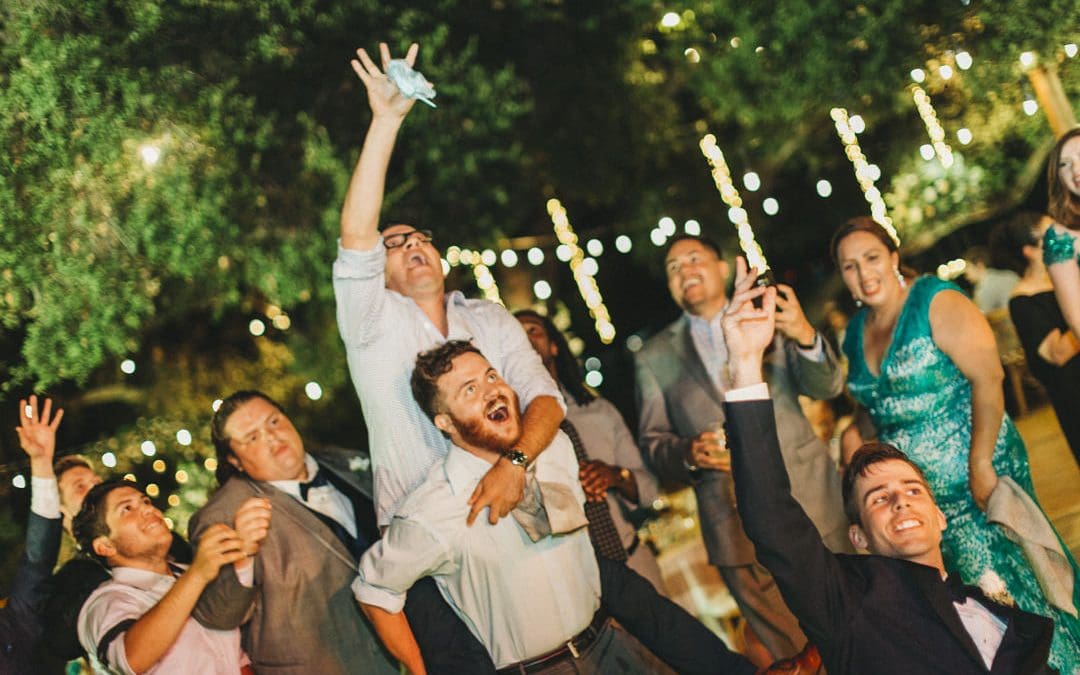 Do You Pay for Guests at a Destination Wedding in Costa Rica?