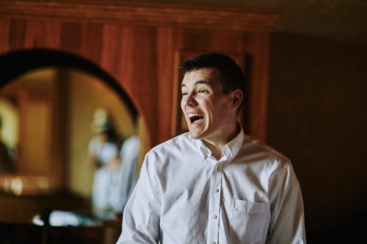 Unfiltered is the New Candid for 2026 Wedding Photography