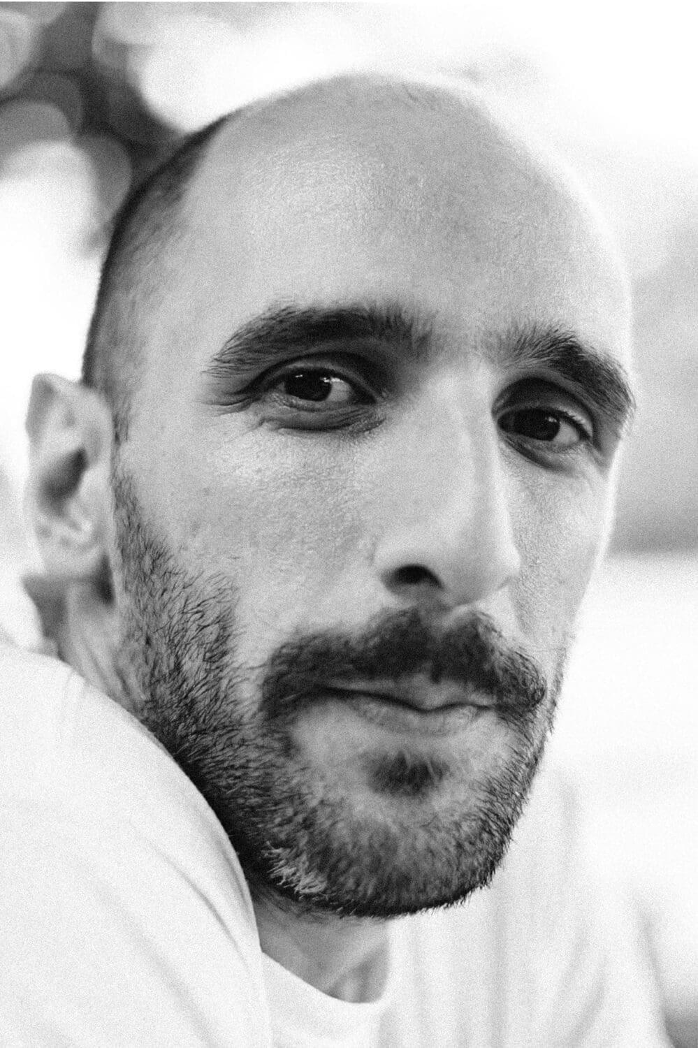 Portrait of Christopher alga, founder of Crissorama wedding photographer Costa Rica one of the top destination wedding photography studio in costa rica