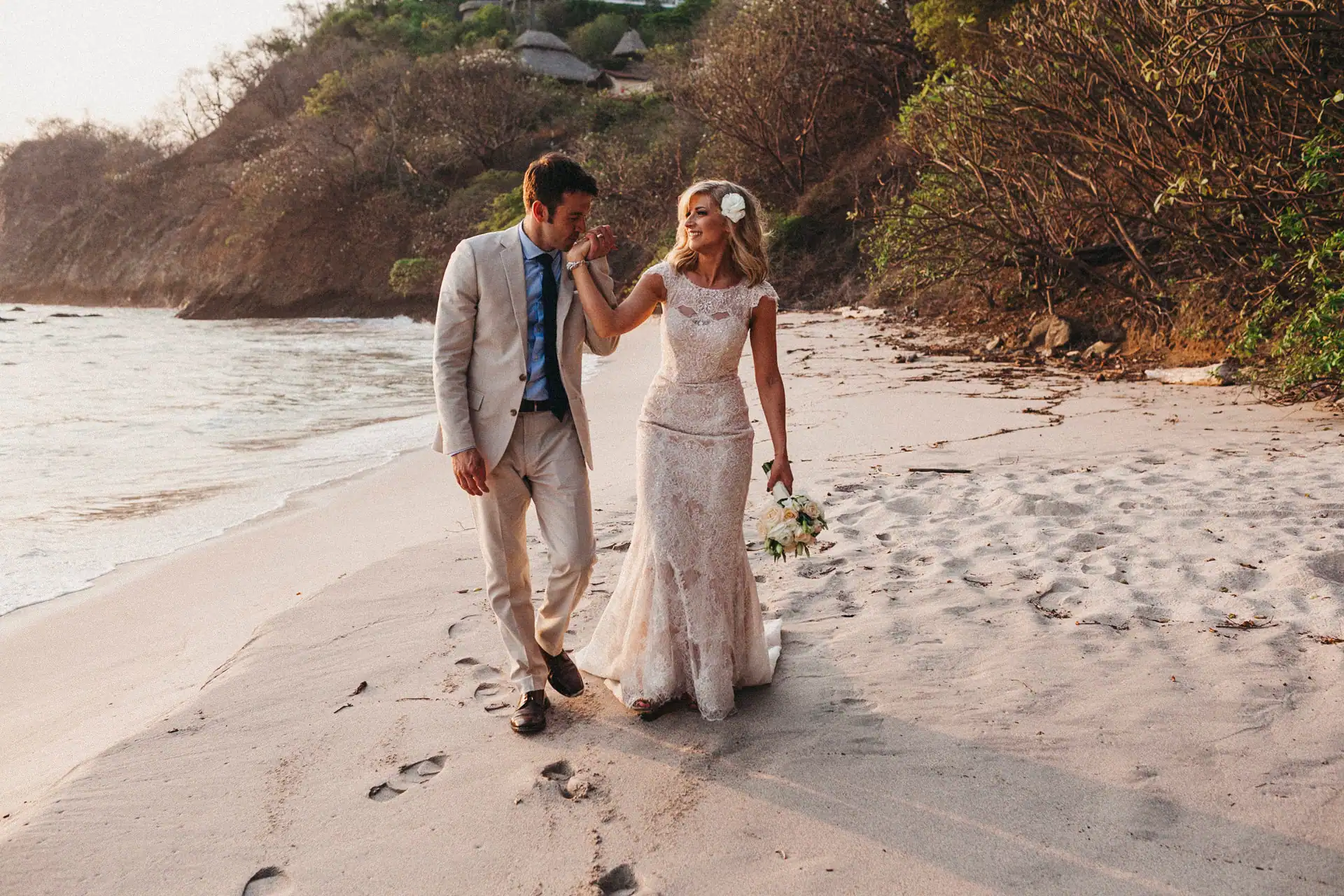 costa rica most famous wedding photographers